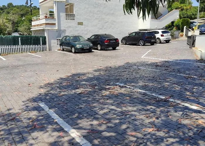 Bonito Con Jardín Apartamento